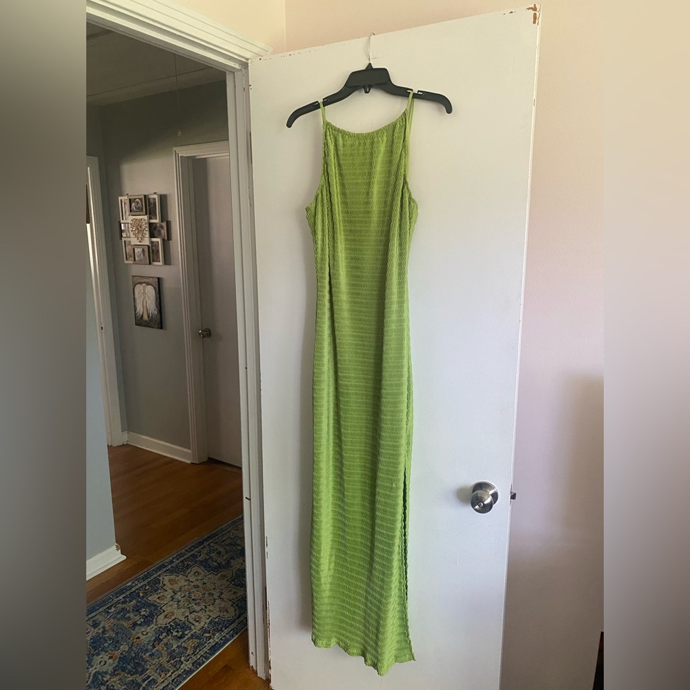 Le Lis Lime 🍋‍🟩 Green Bodycon Textured Dress- Size L
